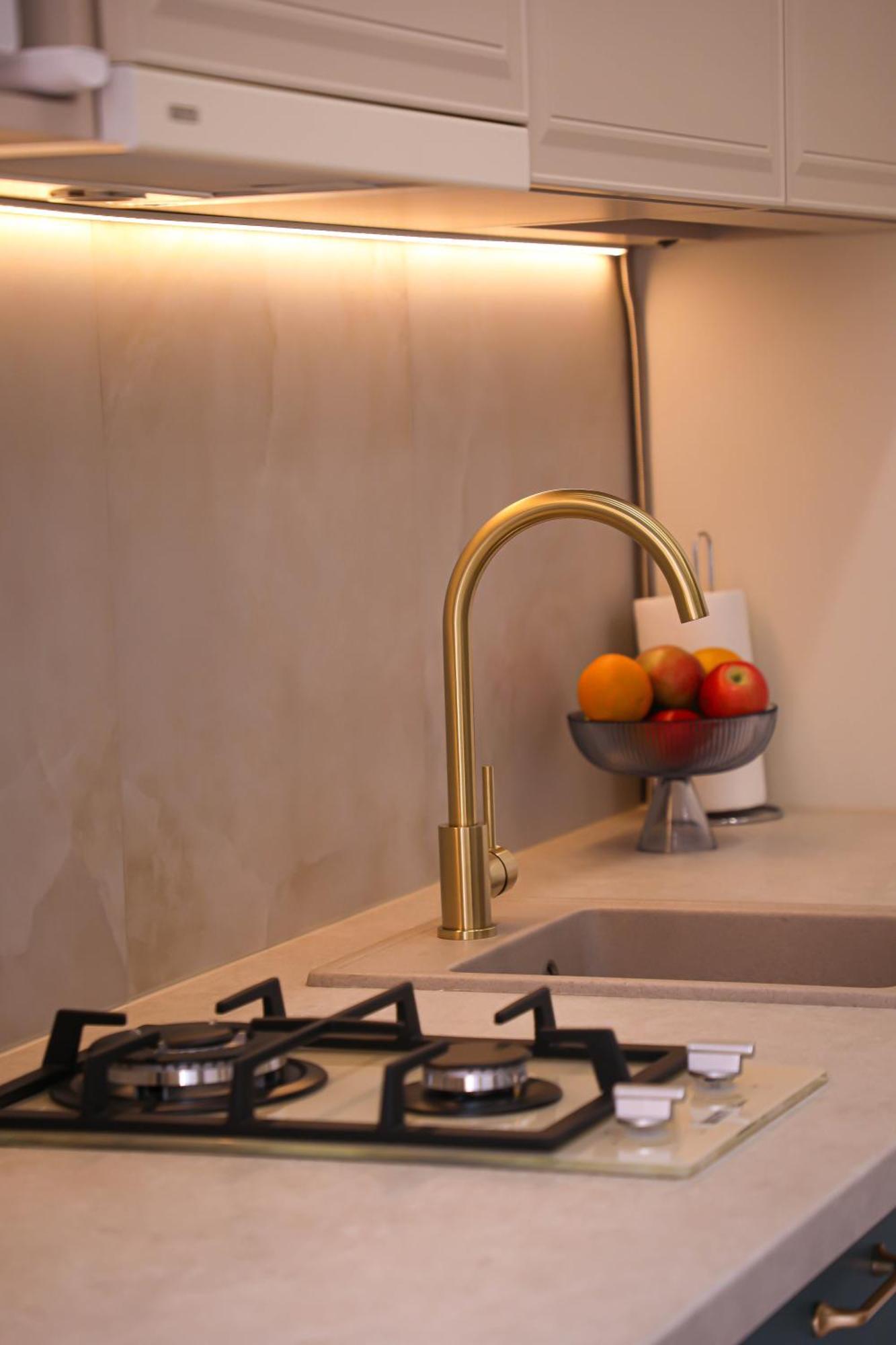 Modern Apartment, 3Mins To Opera Λβιβ Εξωτερικό φωτογραφία