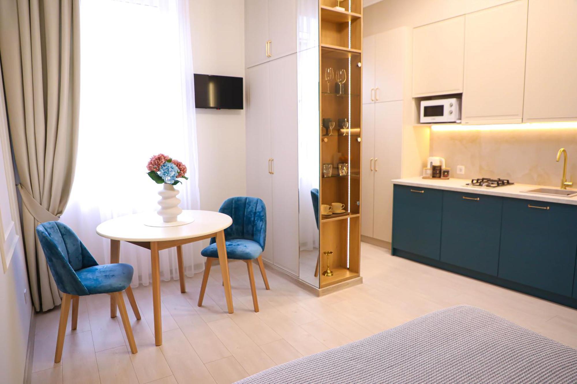Modern Apartment, 3Mins To Opera Λβιβ Εξωτερικό φωτογραφία